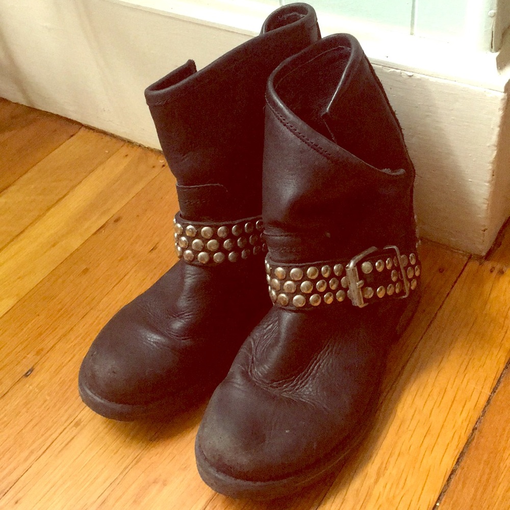 Steve Madde Boots Size 5.5 Black